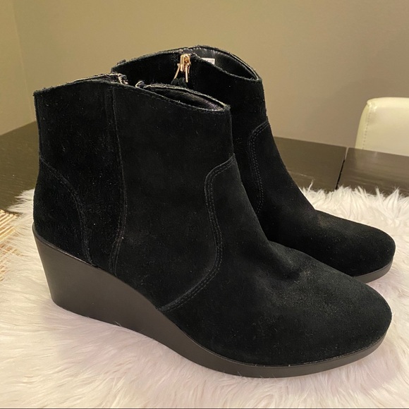 crocs wedge ankle boots